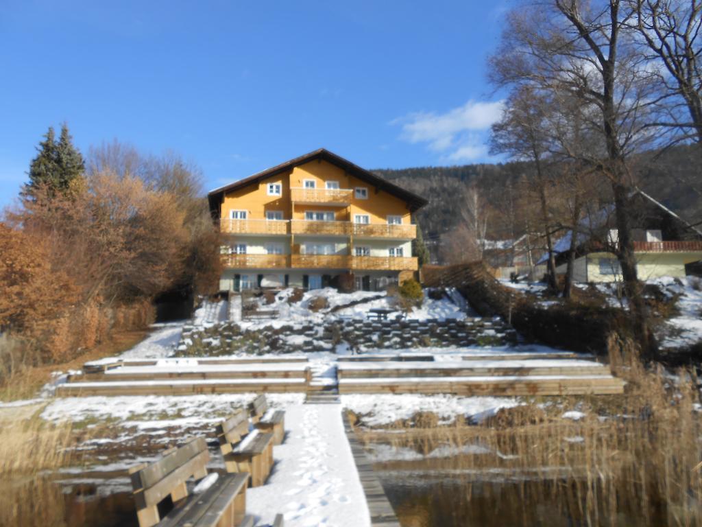Seehaus Karantanien Am Ossiacher See Exterior photo